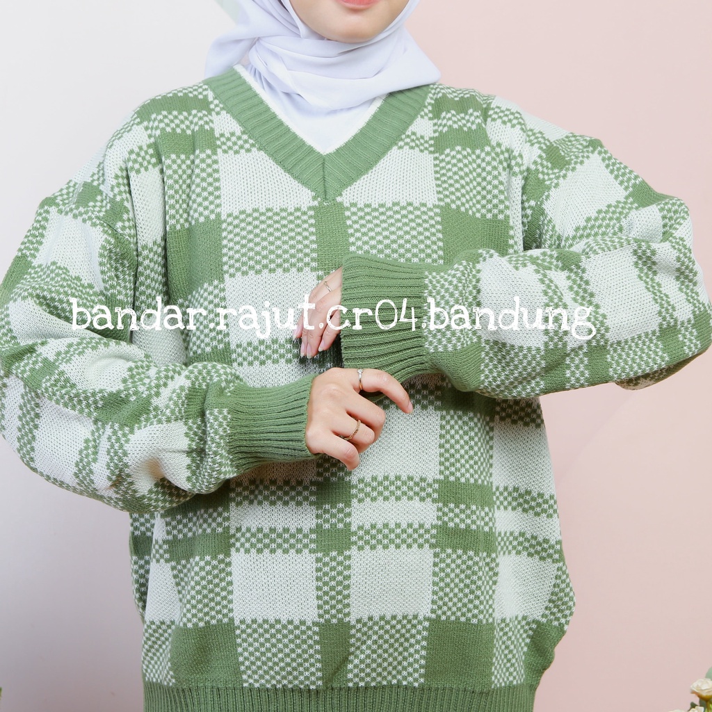 SWEATER RAJUT KINAN MOTIF TARTAN/BRANDED 7 GATE