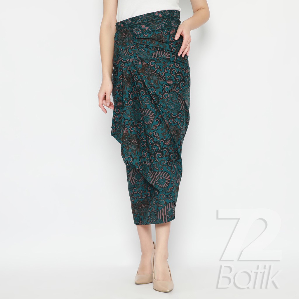 BAJU BATIK COUPLE  Kemeja Rok Lilit Instan Batik Pria Lengan Pendek Slimfit Premium Balian Biru 722816 Cap 72 - Baju Kemeja Atasan Pakaian Batik Couple Cople Pria Cowok Laki Laki Remaja Keluarga Lengan Pendek Modern Slimfit Premium Kekinian