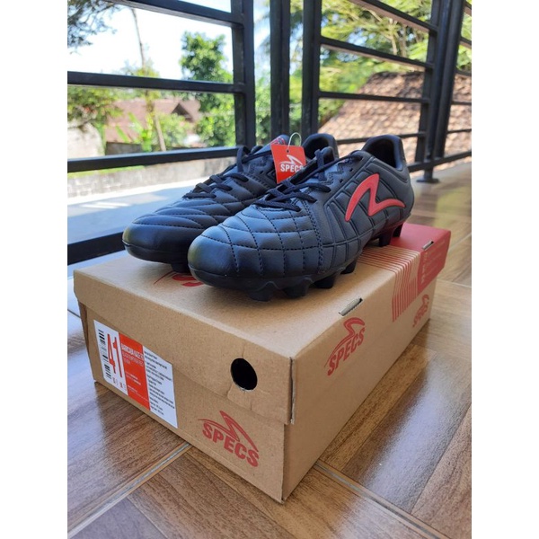 Specs Barricada Kaze FG