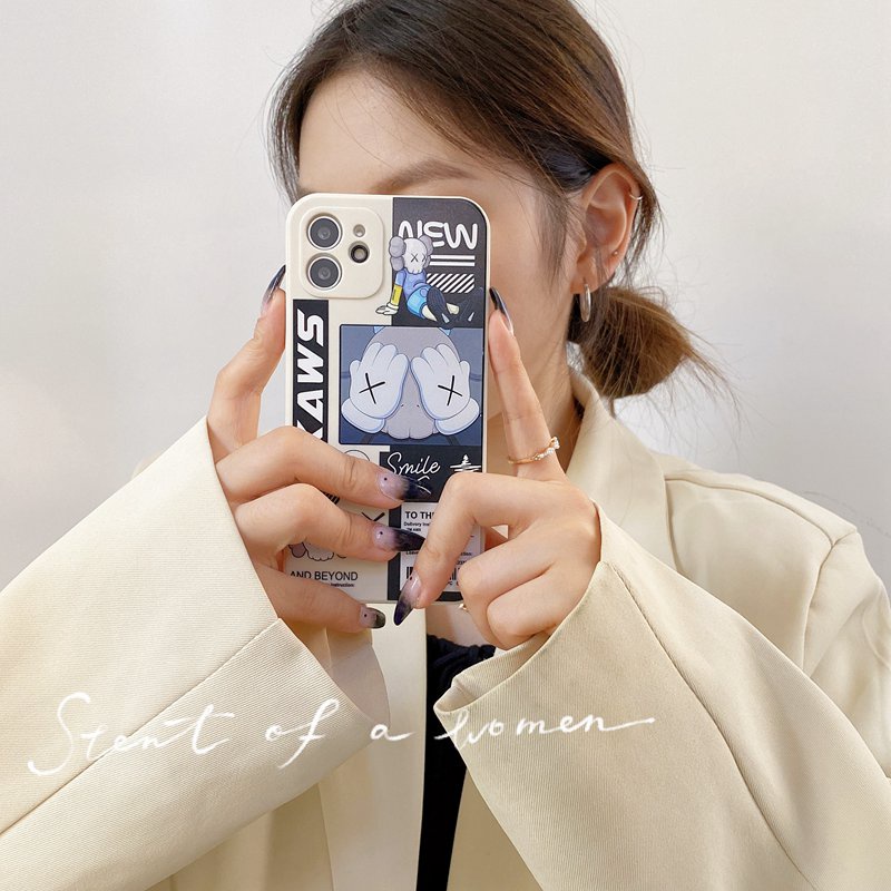 Cool Kaws Girl Soft Case iP iPhone 6 6S 7 8 + Plus X XS XR 11 12 13 Pro Max Casing Xiaomi Redmi 8 9 10 9A 9C 9T Note 7 11 Pro