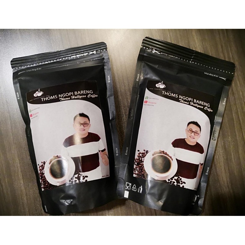 

Thoms Hallyess Coffee