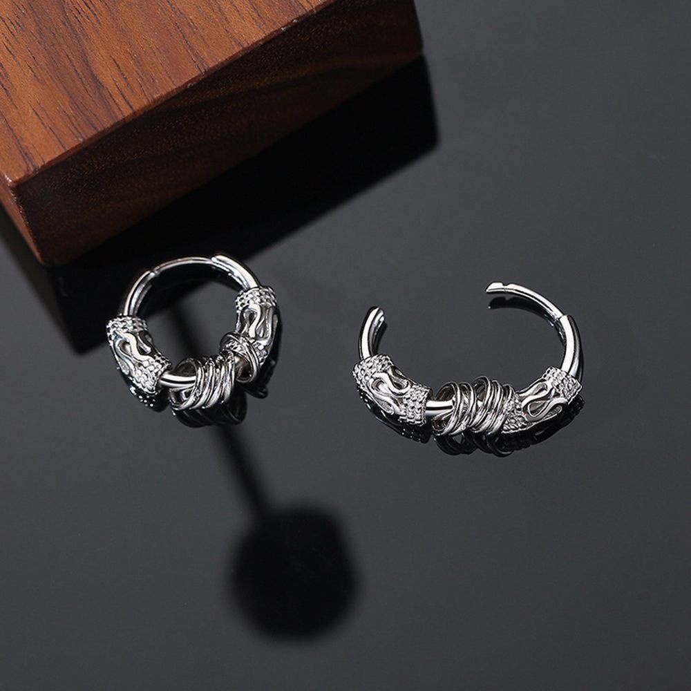 Anting pria korea model klip gipsy hoop ring circle kecil giwang fashion lingkaran keren motif hollow punk round unik simple bahan stainless steel warna hitam silver