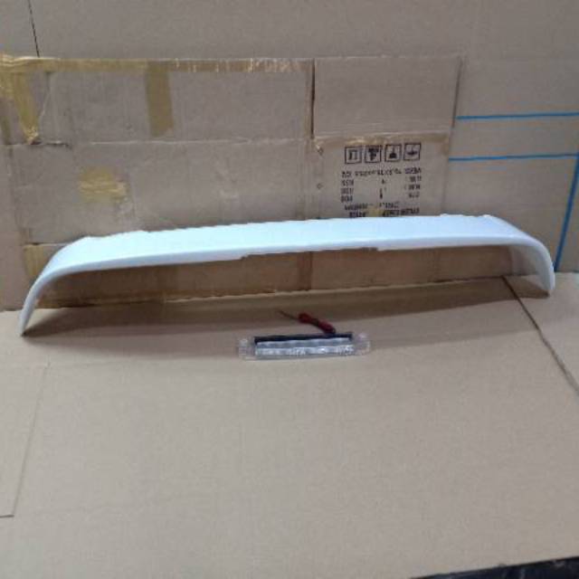 Spoiler plastik abs model luxuri innova 2004 sampai 2014