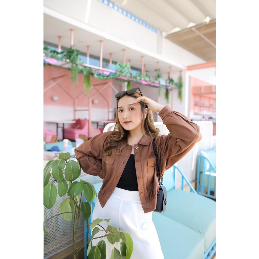 Outer Crop Linen Meira Jaket Crop Wanita Linen Crop