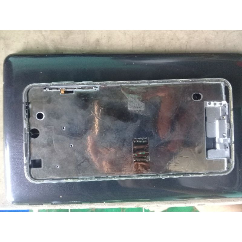 frame sharp aquos r2