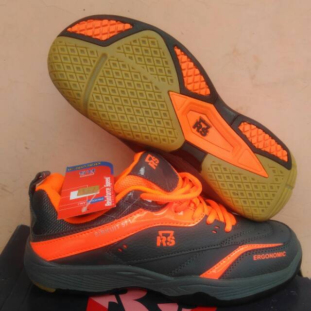 Sepatu RS Sirkuit 571