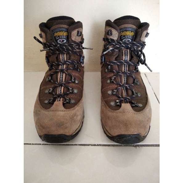 sepatu asolo second