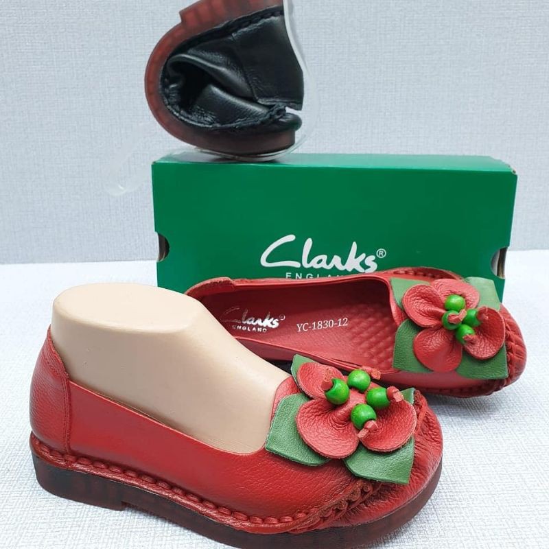 Clarks flat flower 1830 / SEPATU CLARKS Wanita