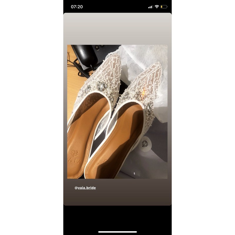Sepatu wedding vaia