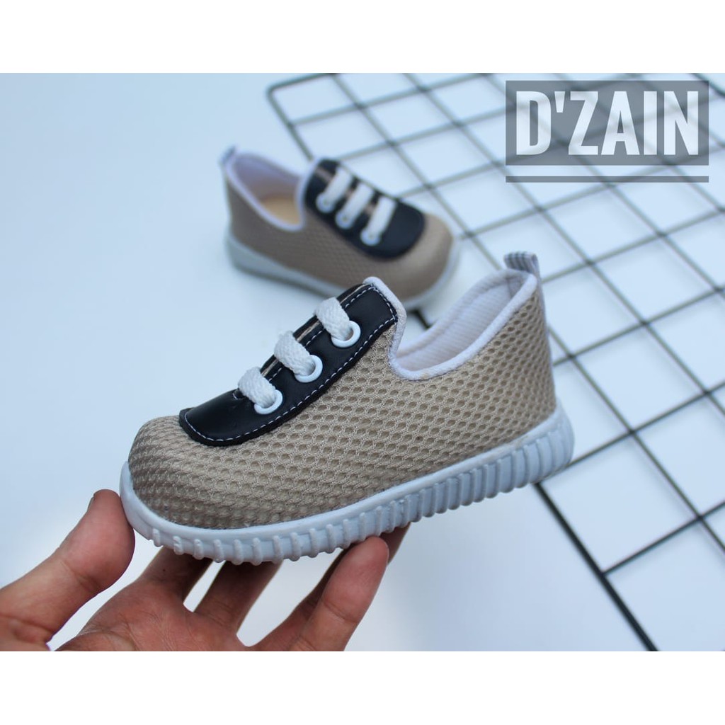 sepatu slip on anak usia 1 s/d 3 tahun/sepatu anak murah