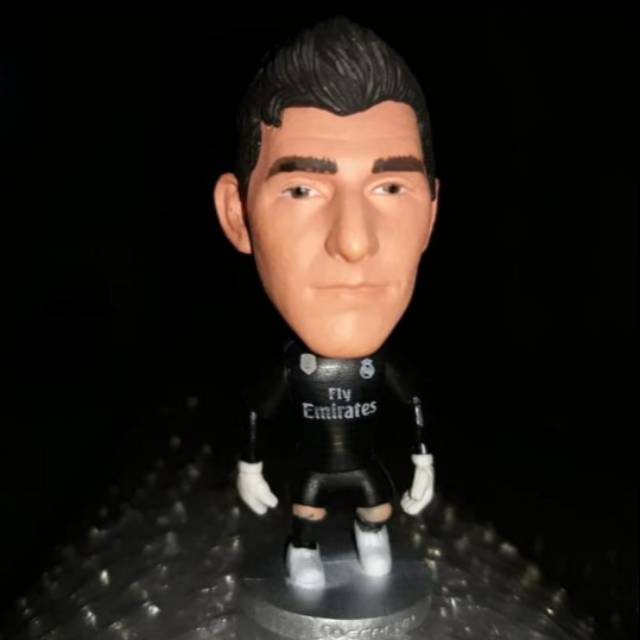 Thibaut Courtois - Kiper Goalkeeper Real Madrid - Soccerwe Kodoto Figure