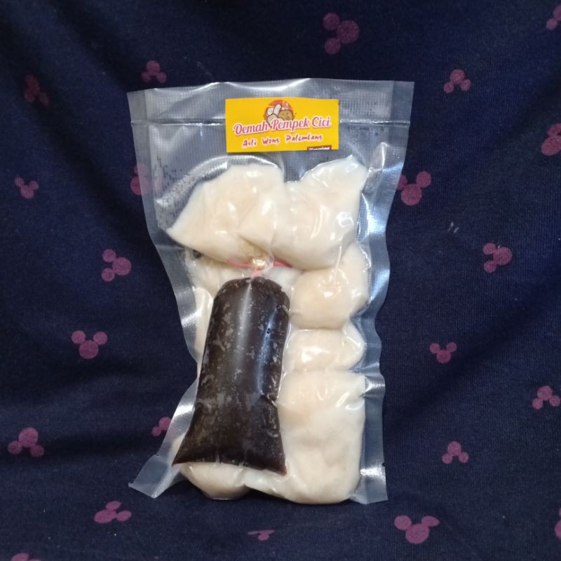 

PEMPEK PALEMBANG TELOR KECIL ISI 10pcs KEMASAN VACUUM