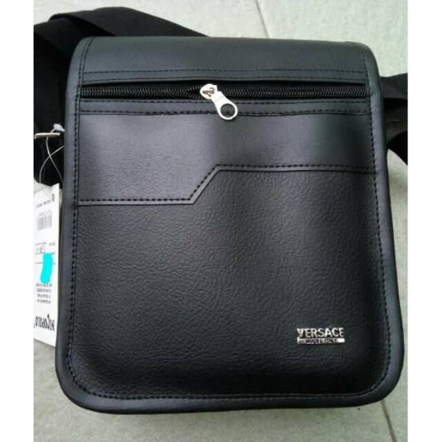 TAS SELEMPANG PRIA MERK VERSACE