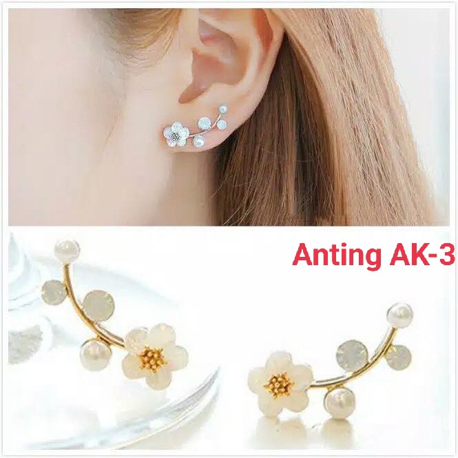 Anting Tusuk Korea Motif Mutiara / Aksesoris Wanita