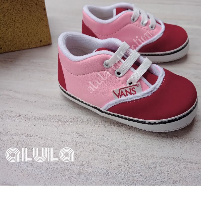 Sepatu bayi prewalker unisex slip sepatu bayi laki laki perempuan umur 0-12 bulan model Vns Classic