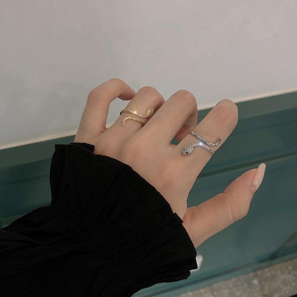 Lily Ring Hadiah Halloween Warna Perak Pembukaan Yang Dapat Disesuaikan Cincin Pesta