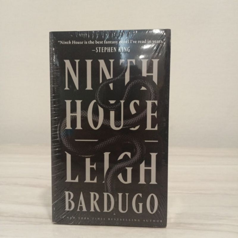 ninth house leigh berdugo