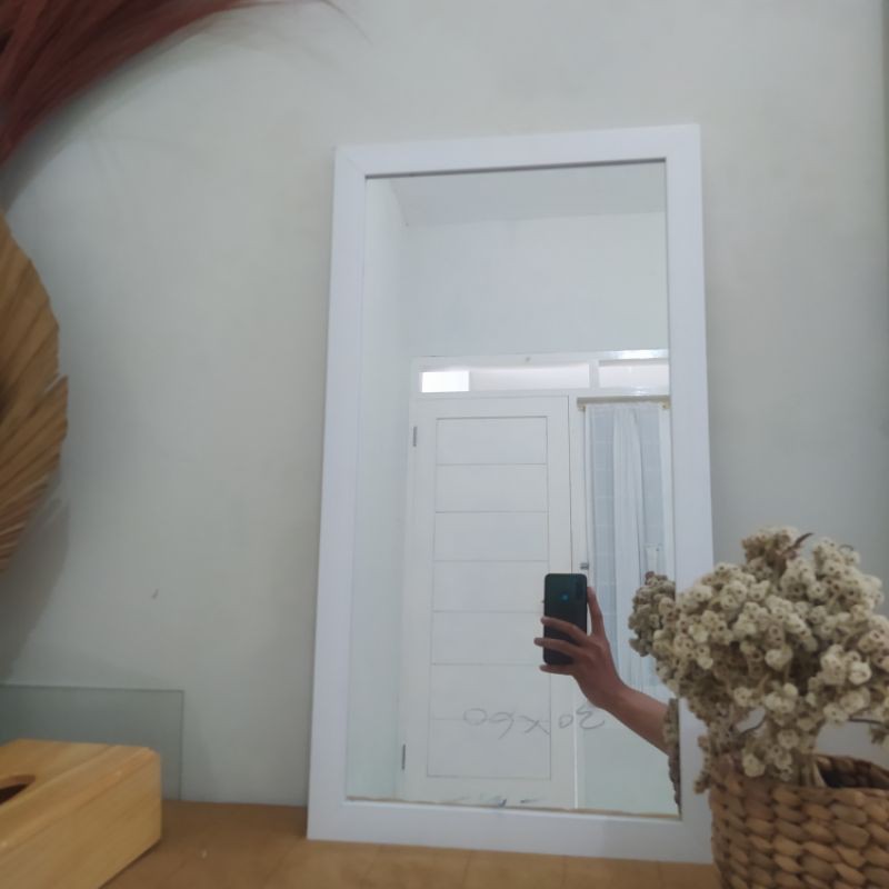 Cermin dinding minimalis gantung-2