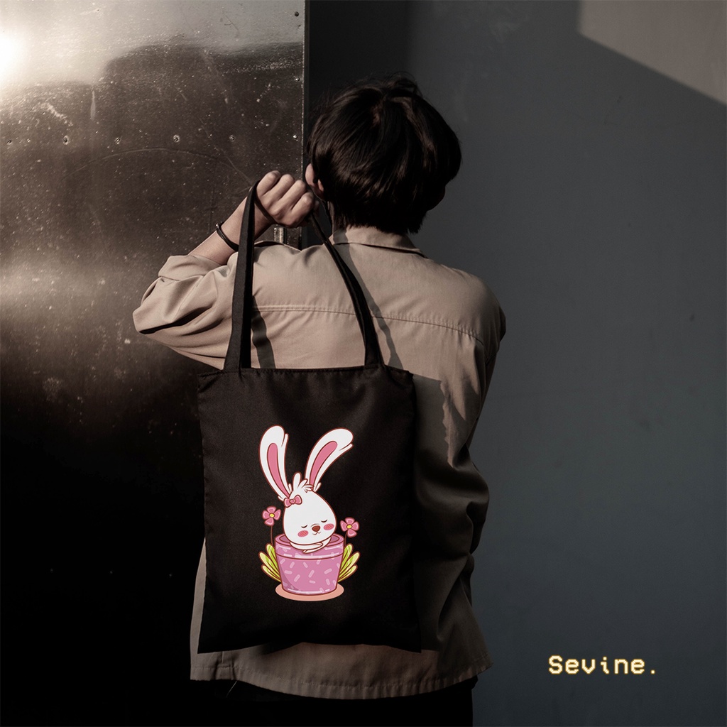 Sevine Totebag Tas Wanita Tote Bag Resleting Kawai Black Series Hitam - KWI4