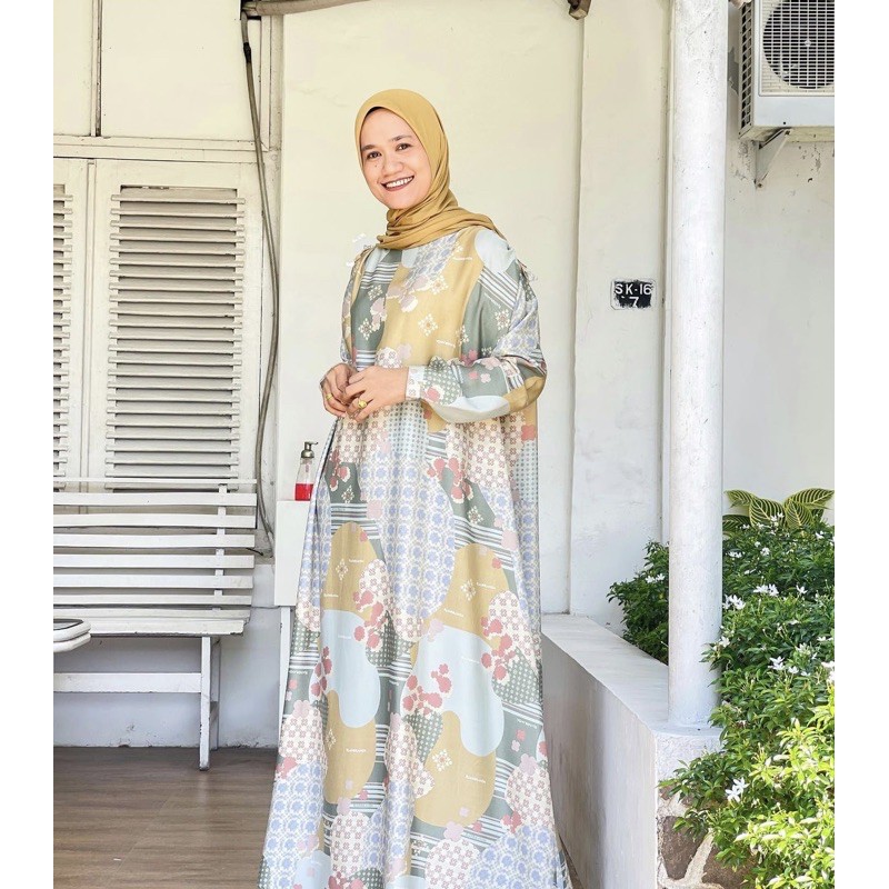 ria miranda banur dress size m
