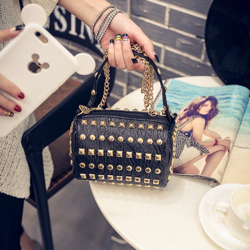 SM188 hitam / Merah