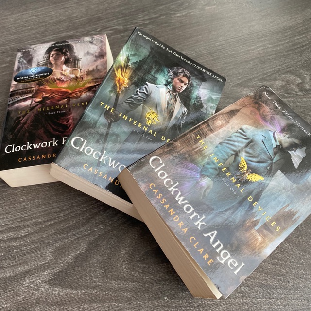 Clockwork Angel, Clockwork Prince, Clockwork Princess - Cassandra Clare (Bahasa Inggris, Import)