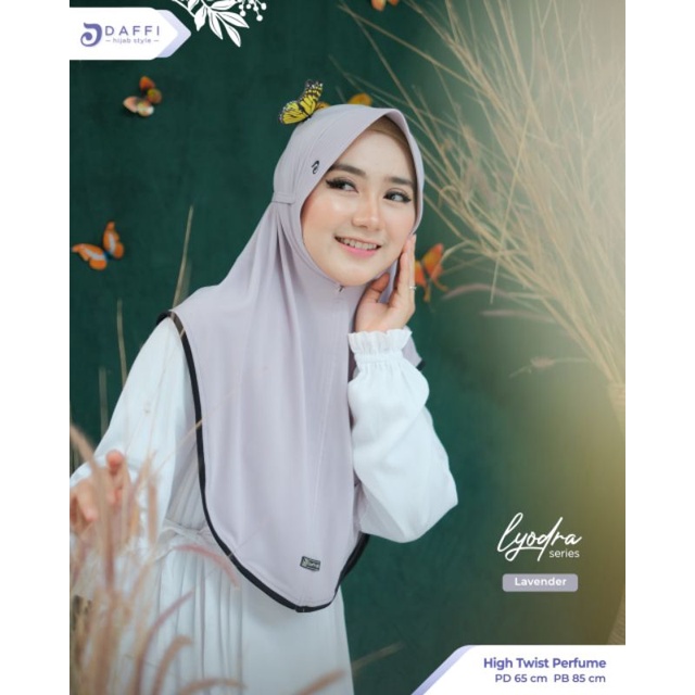 Jilbab Instan Lyodra by Daffi