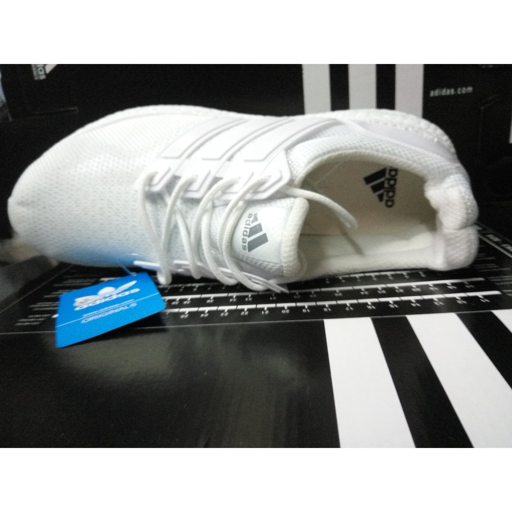 Sepatu Adidas Ultraboots Grade Original Fullwhite Sneakers Running Olahraga Kado Hadiah Cowok Cewek