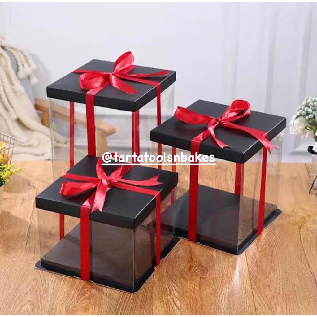 

Kotak Mika Kue Cake Segi Bening Transparan 20.7x20.7x34CM