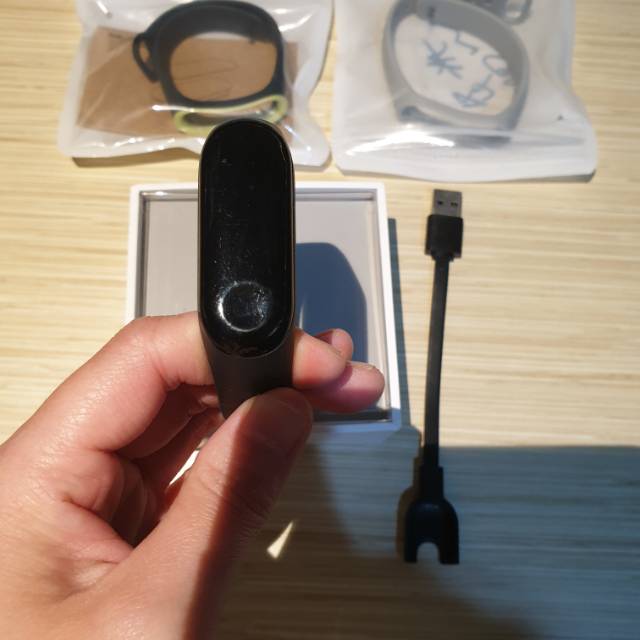 Xiaomi Mi Band 3 Second - Free strap Mijob Original