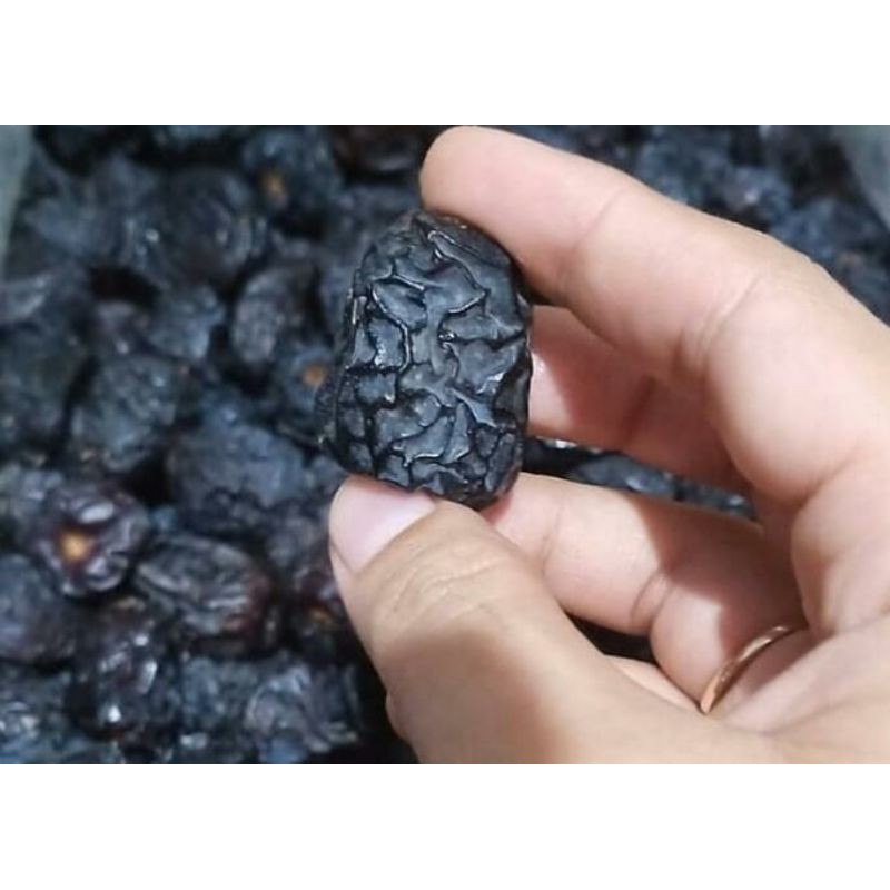 

Kurma Ajwa Madinah 1kg