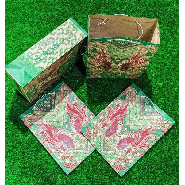 

TERLARIS [VARIAN BARU] PAPERBAG BATIK & POLOS JUMBO / PAPER BAG BATIK & POLOS J - JUMBO 3 WARNA