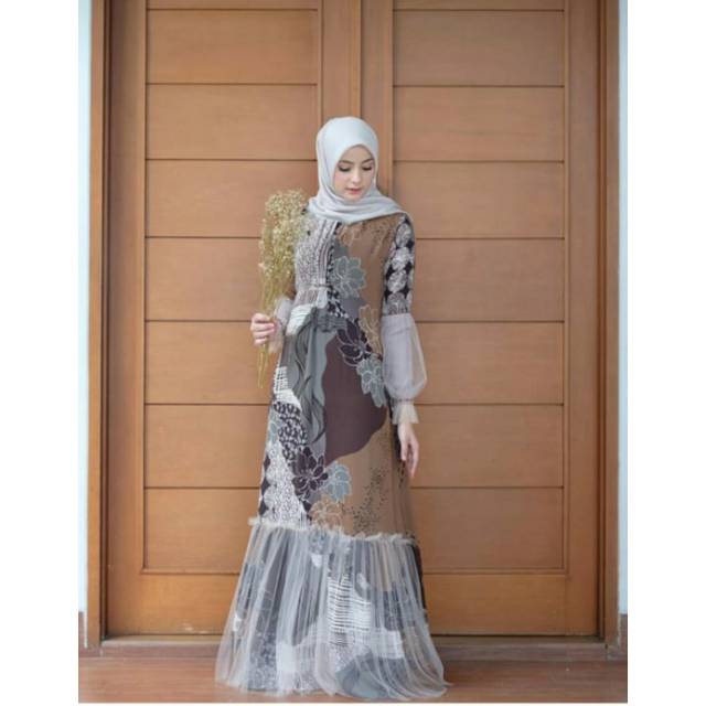 Syahla Dress By Kaleela