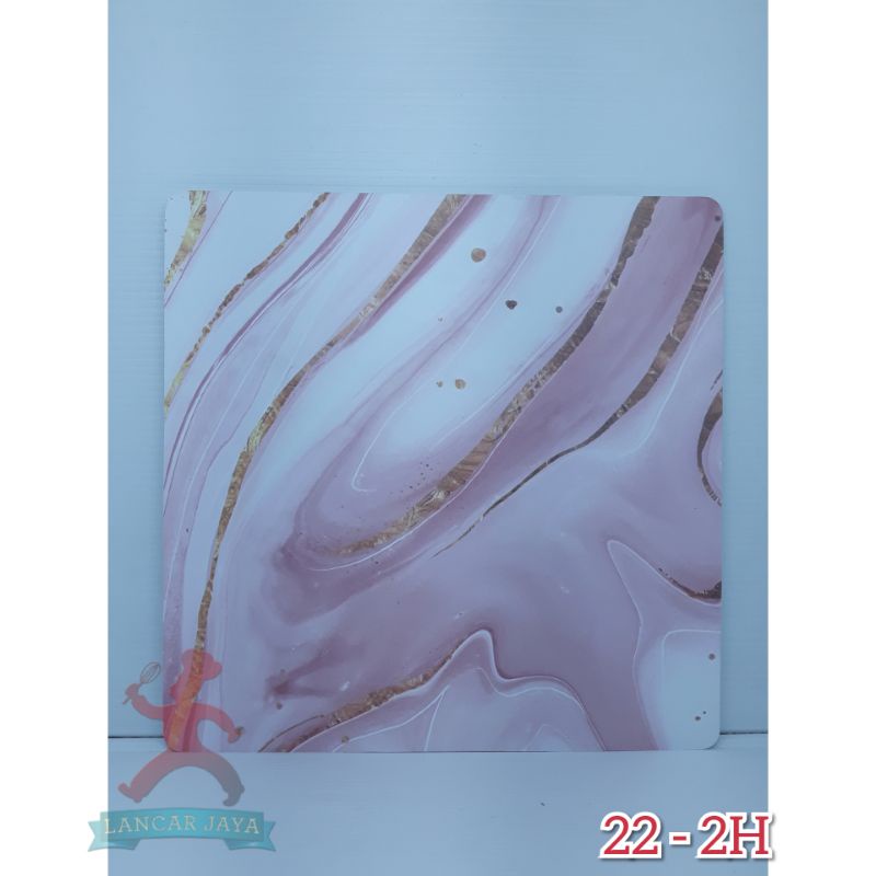 tatakan kue/alas kue / tatakan kue kotak /alas kue tart /tatakan kue tart ukuran 22