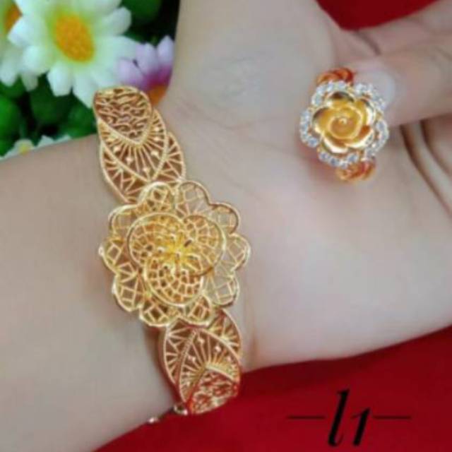 Xuping gelang dan cincin lapis emas 24k 2324g