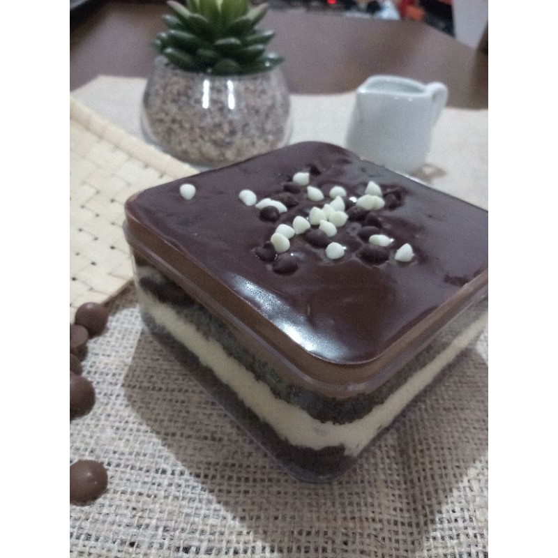 

Belgium Delight Dessert box