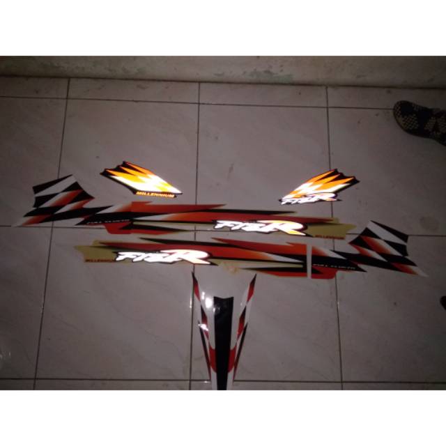 Striping fiz r millenium Orange reflektif