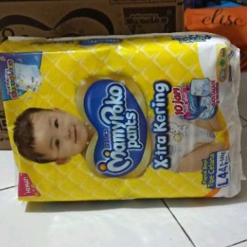 Mamypoko pants extra kering L44 & M50