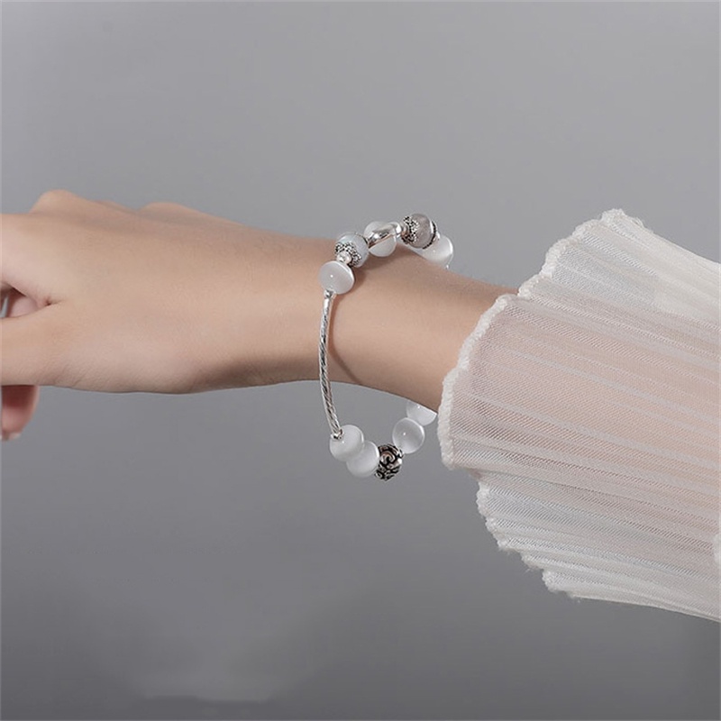 Gelang Moonstone Untuk Wanita