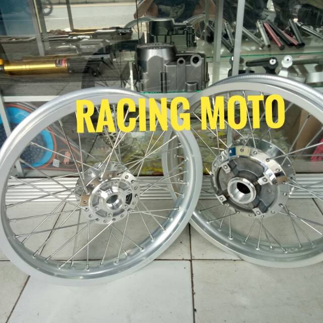 PAKET VELG CHAMP MOTOR TIGER REVO VELG RING 17X215-185 TERUS UDAH STEL VELG LENGKAP