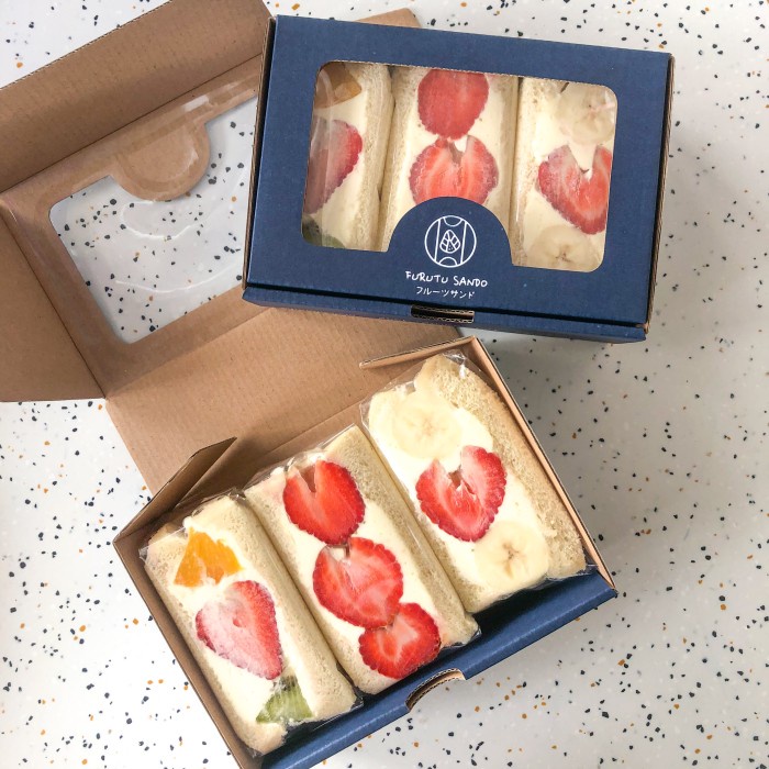 

✨COD✨ Premium Japanese Fruit Sandwich Sando Fresh Ingredients - Classic Sando