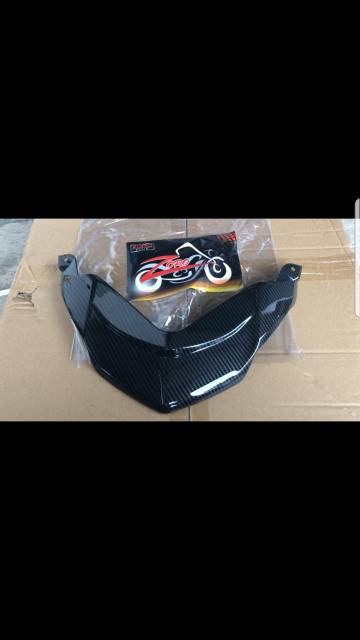 Cover tutup carbon atas lampu stop atau ducktail  yamaha nmax 155
