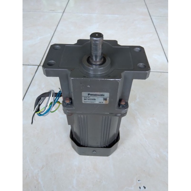 Panasonic Motor Gearbox 220V 90W Ratio 1:30