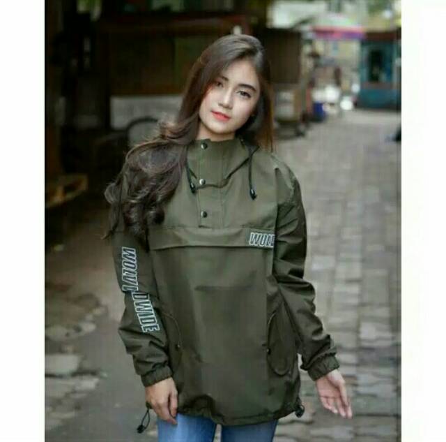 Jaket Parasut Wanita Cagoule Unisex