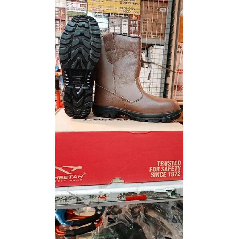 SEPATU SAFETY KRUSHER TEXAS BROWN