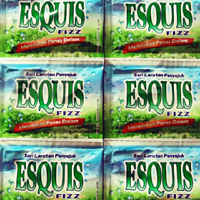 ESQUIS FIZZ UNTUK MEREDAKAN PANAS DALAM PER RENCENG ISI 12 SACHET