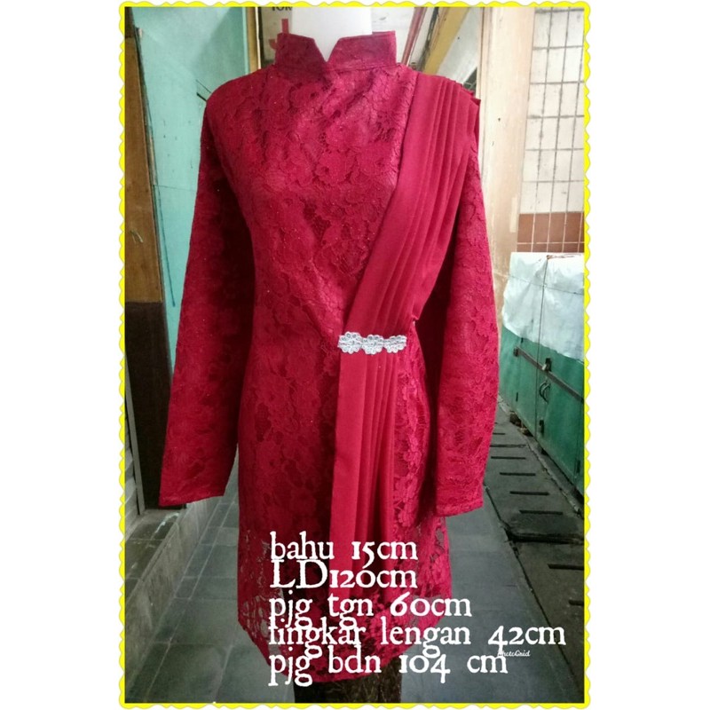 Kebaya ibu besan