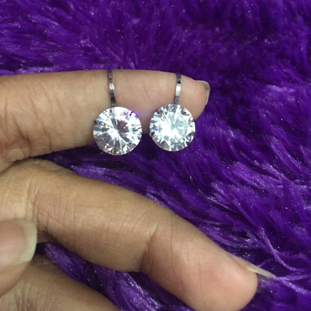 Anting-anting monel anti karat
