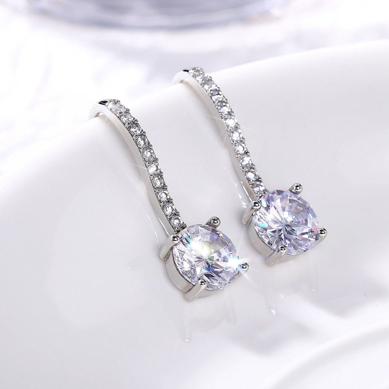 Hot Sale Women Earrings Luxury Inlaid CZ Stone Simple And Elegant Lady's Accessories