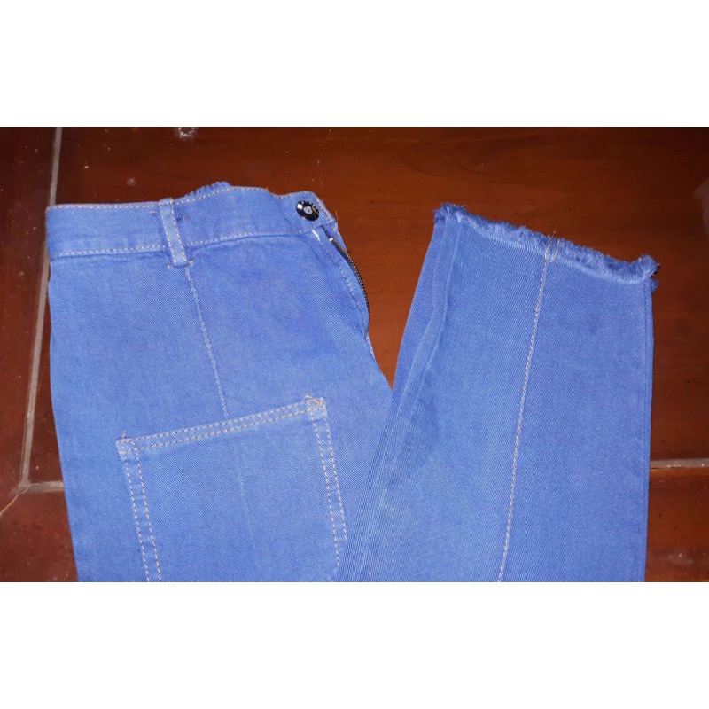 Celana Jeans Panjang Wanita Cutting Unfinished